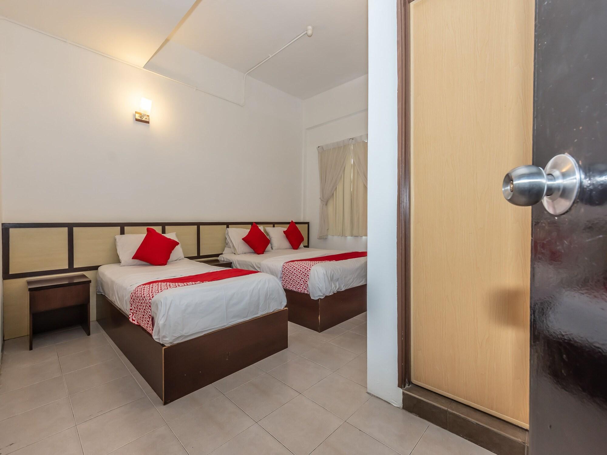 Oyo 1192 Hash House Hotel Malacca Kültér fotó