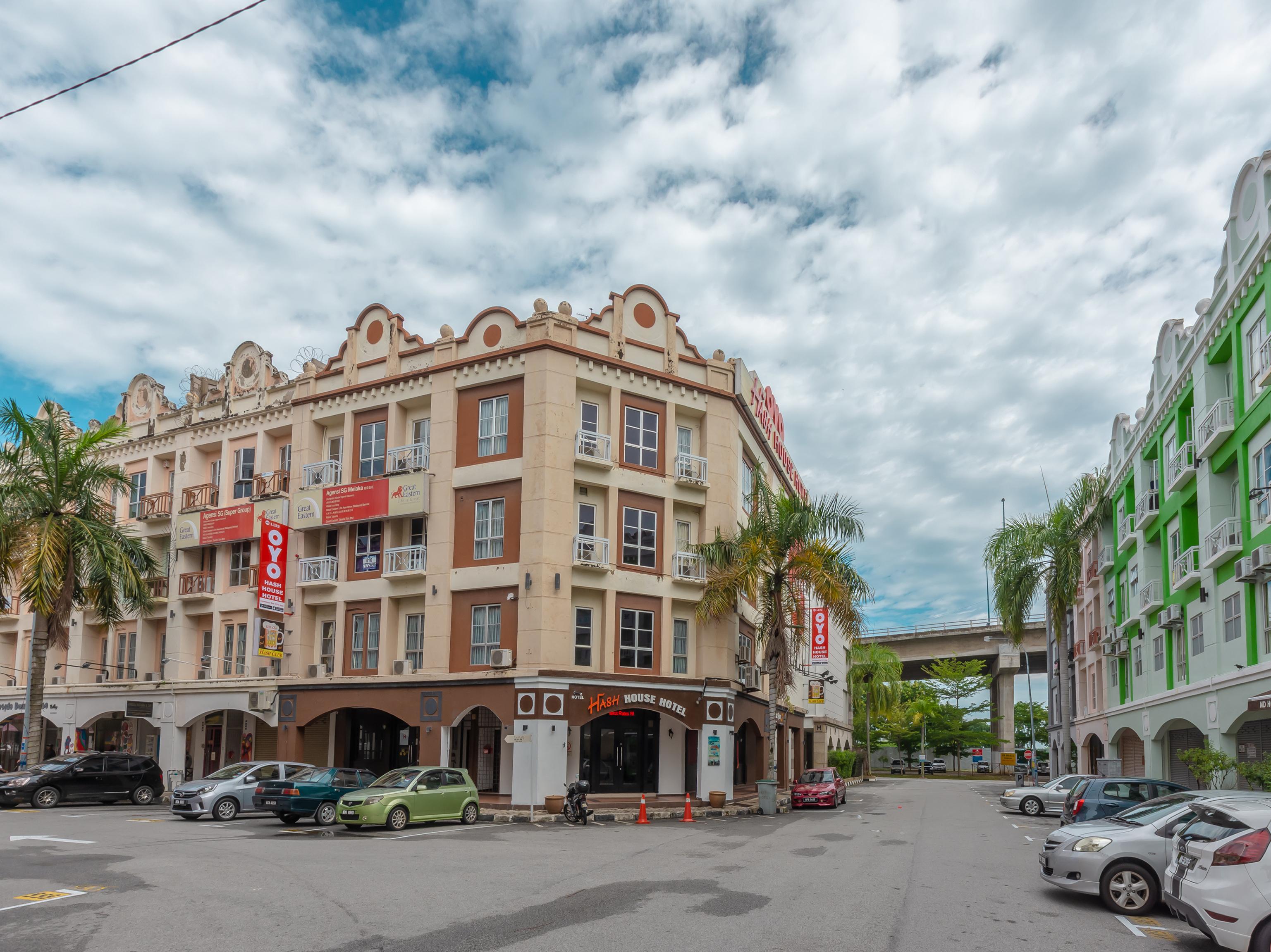 Oyo 1192 Hash House Hotel Malacca Kültér fotó