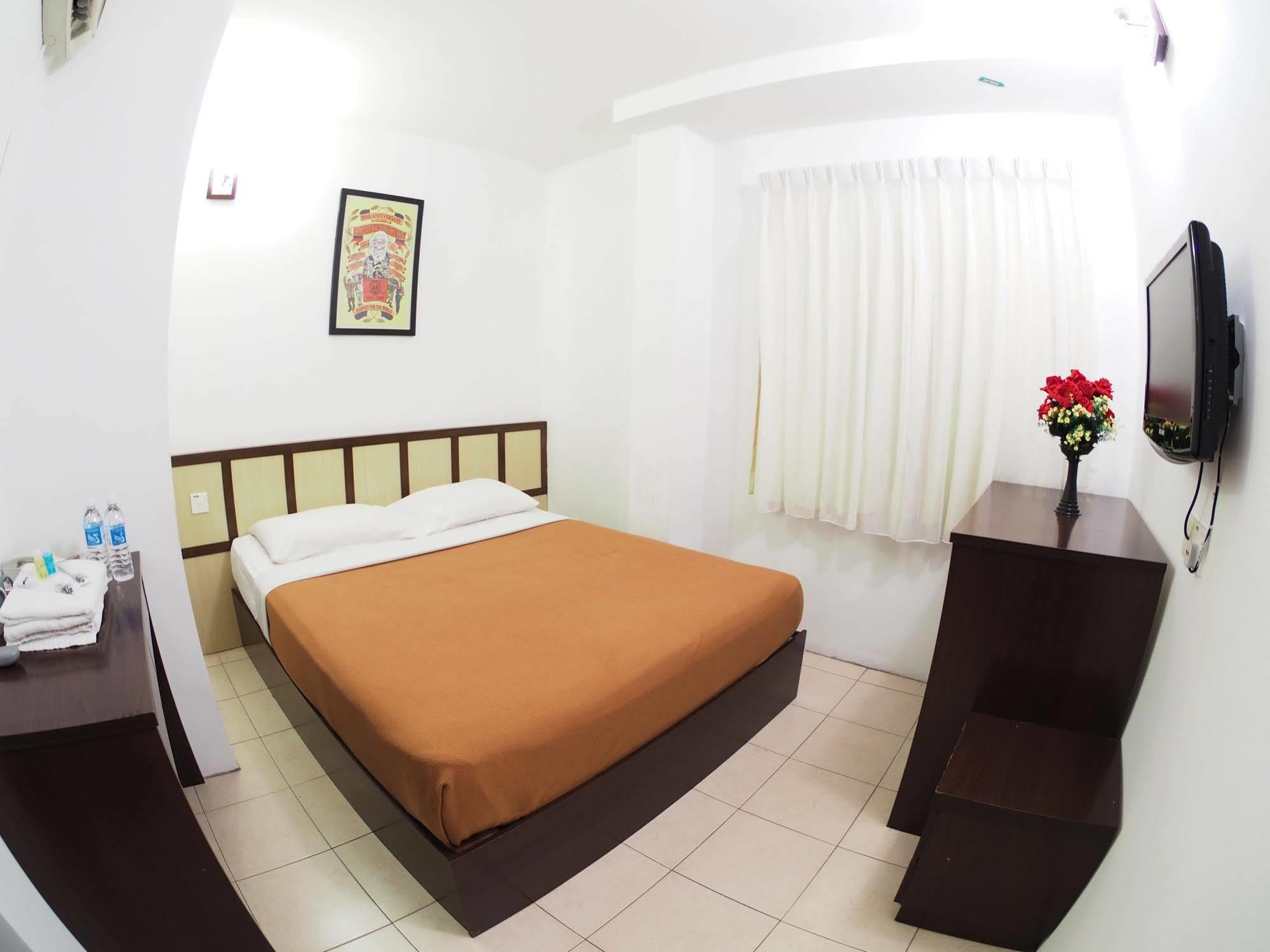 Oyo 1192 Hash House Hotel Malacca Kültér fotó